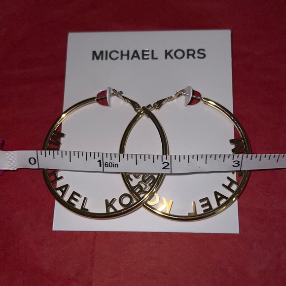 Authentic NWT - Picture 4 of 4